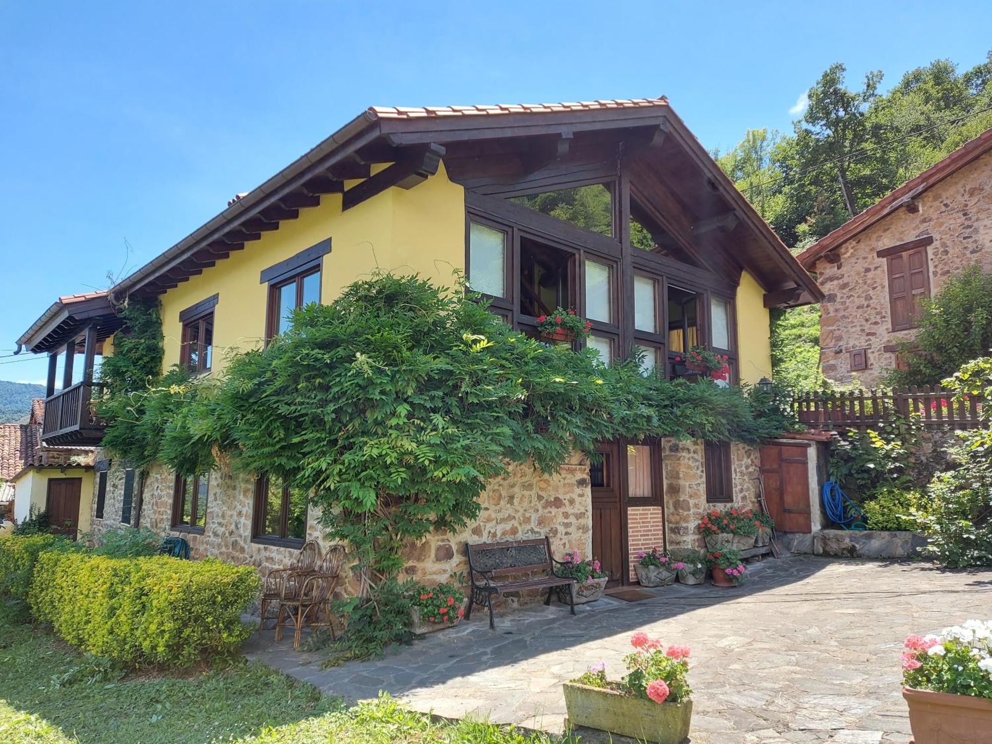 Apartamentos Rurales Los Picos De Redo Camaleño Esterno foto