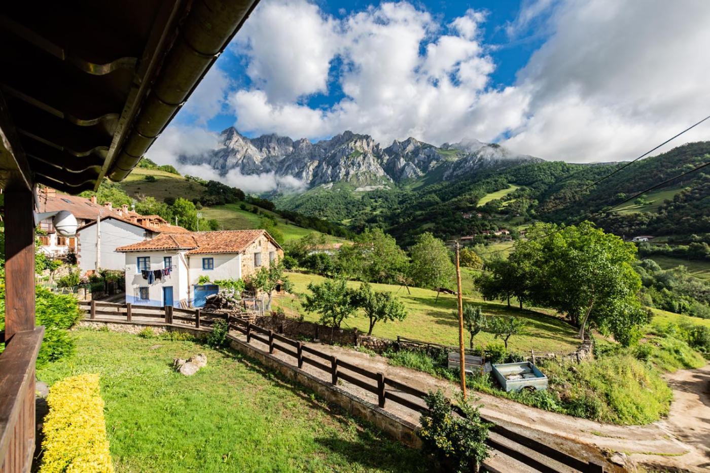 Apartamentos Rurales Los Picos De Redo Camaleño Esterno foto