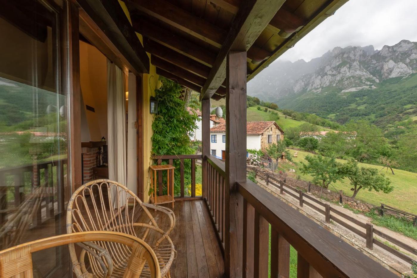 Apartamentos Rurales Los Picos De Redo Camaleño Esterno foto