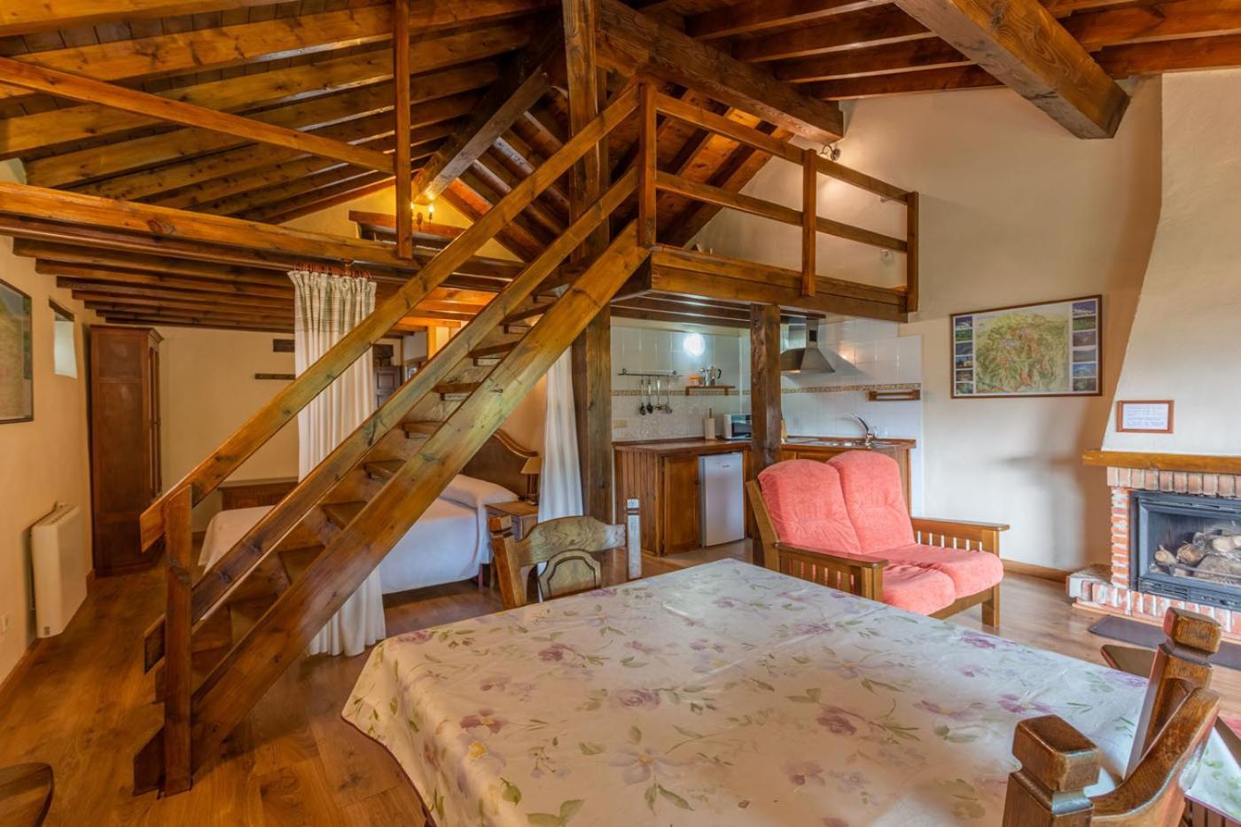 Apartamentos Rurales Los Picos De Redo Camaleño Esterno foto